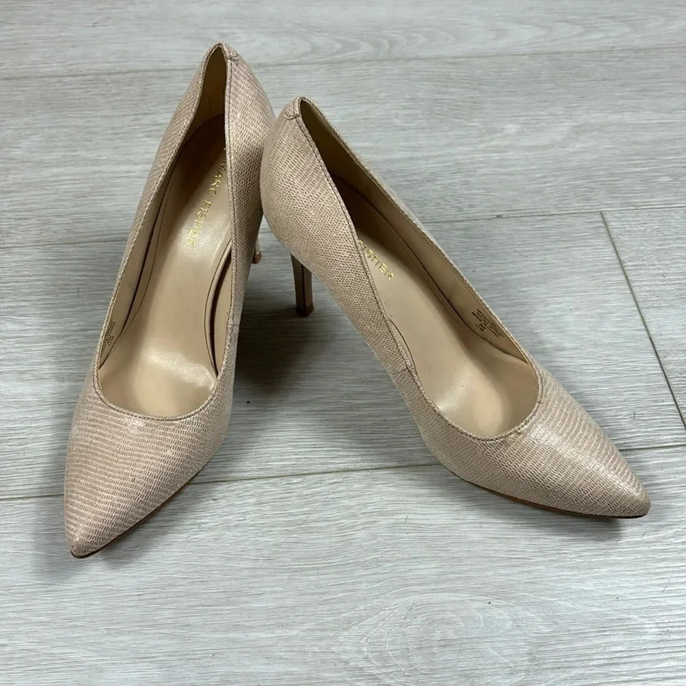 🎈4 LISTINGS FOR $20!!!!! Marc Fisher Pointed Heels size 7 1/2